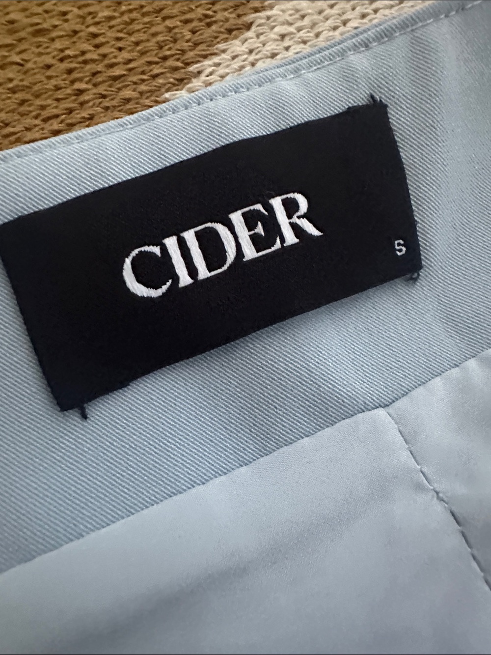 Cider Pale Blue Sleeveless Buttoned Vest - Picture 6 of 9